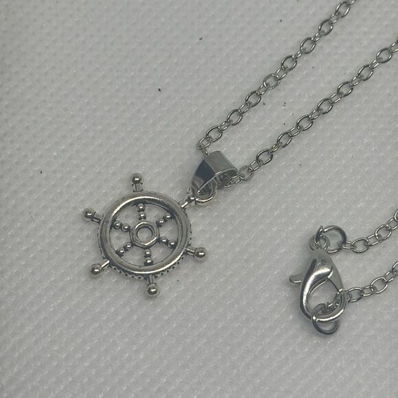 Effy Silver‎ Nautical Helm Necklace - Picture 3 of 3